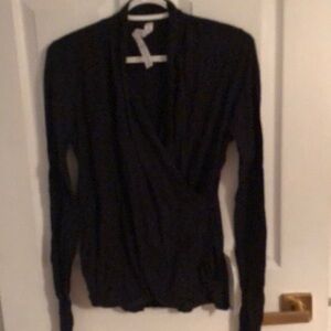 NWT - Lululemon Radiant lond sleeve wrap